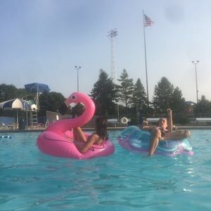 Meet your Posher, Eden